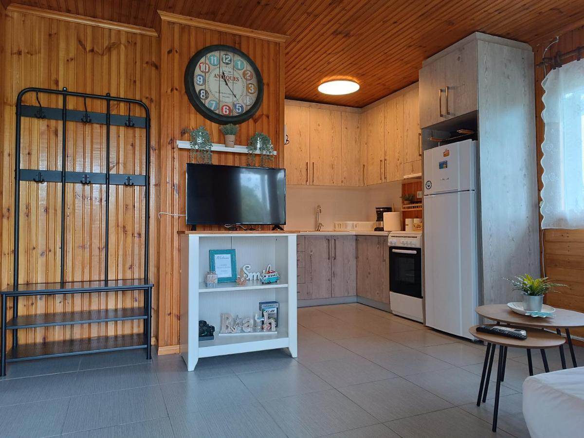 Deminik Summer House Nea Kallikrateia Exterior photo